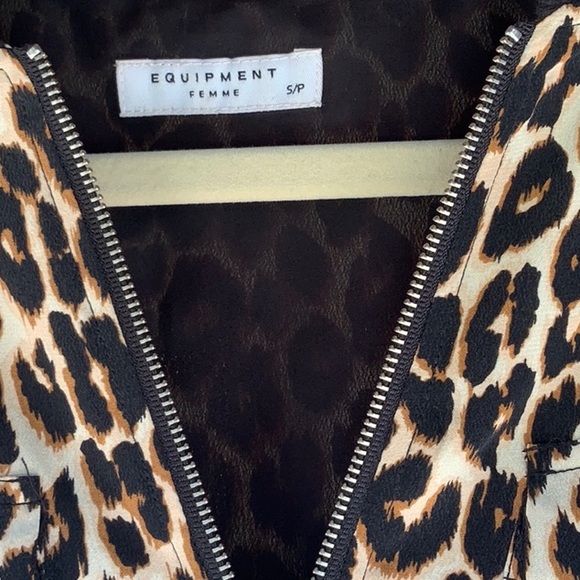 Equipment silk jacket - Picture 2 of 3